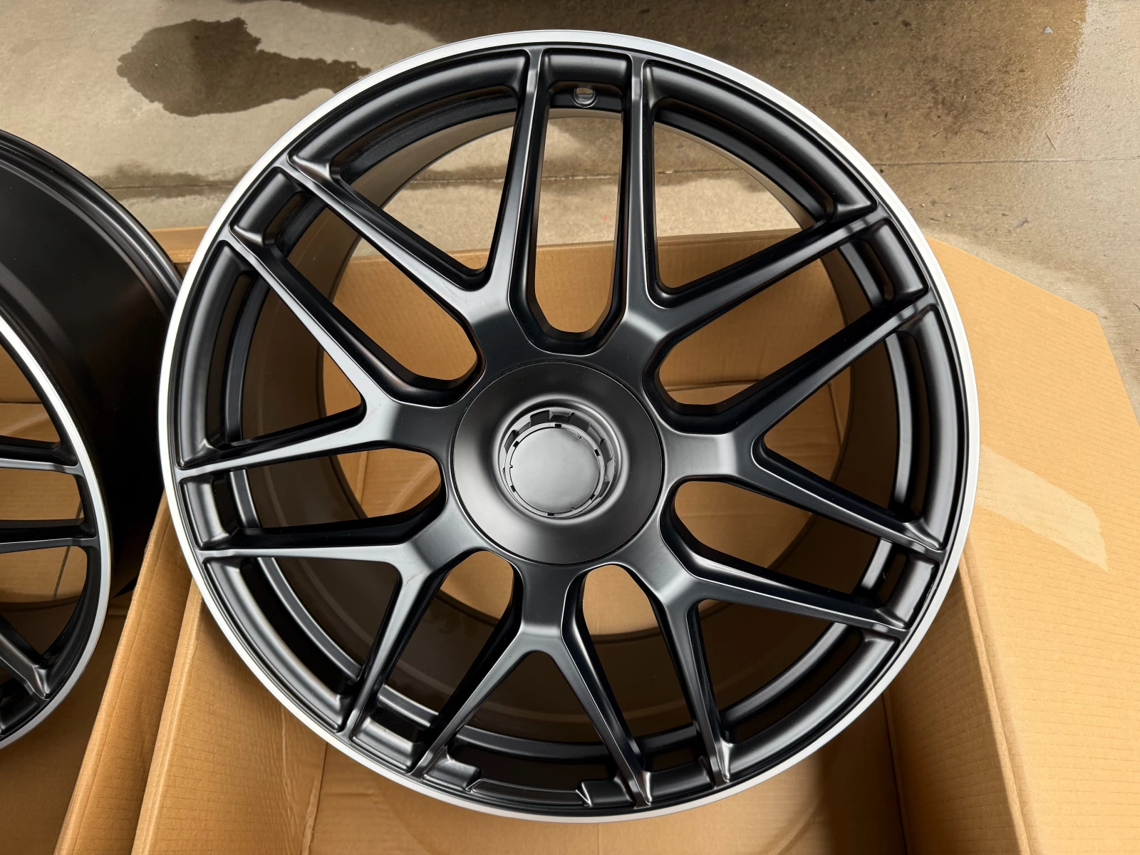 ������ | Mobile.bg � ����������� 5