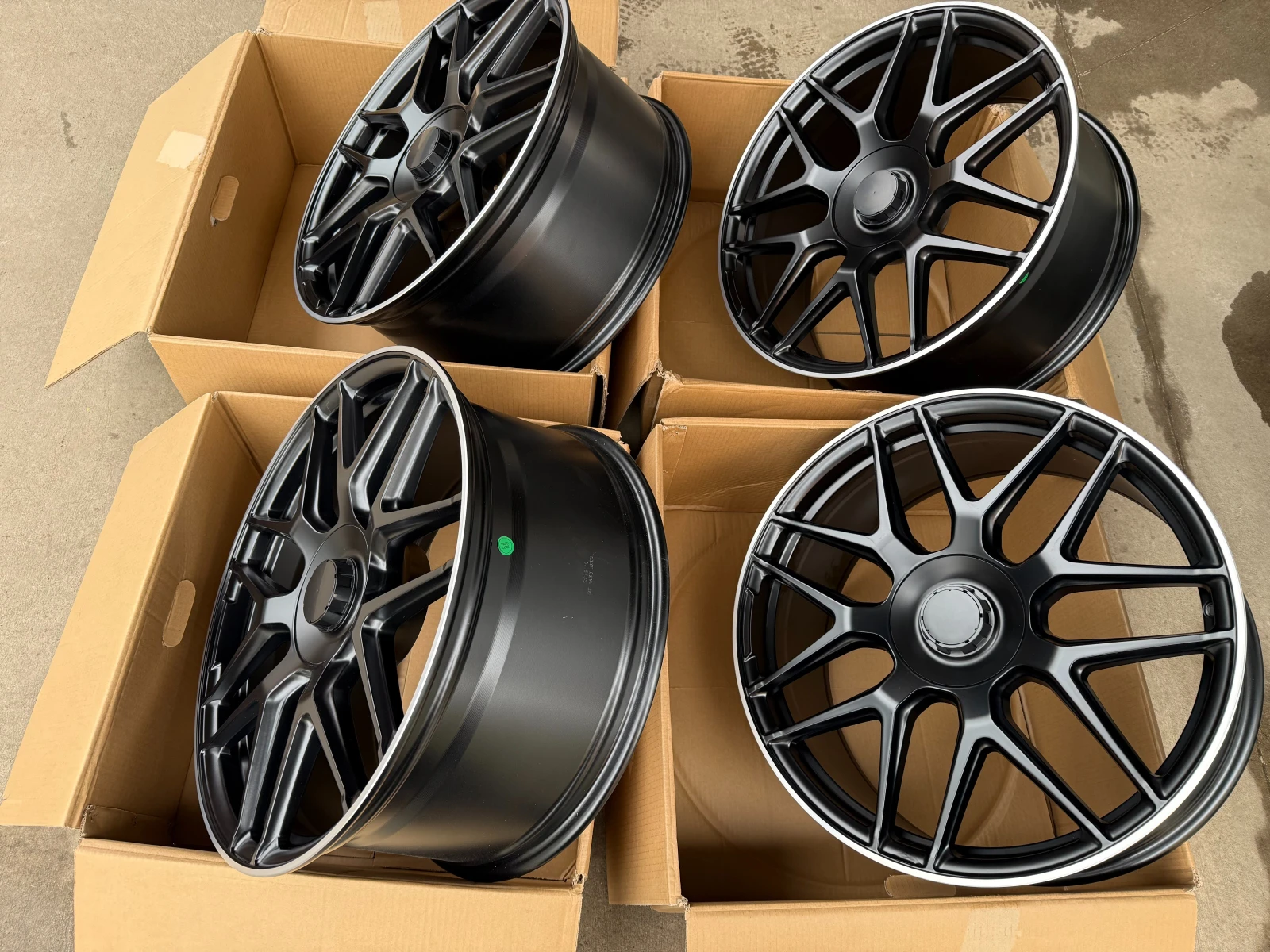 ������ | Mobile.bg � ����������� 4