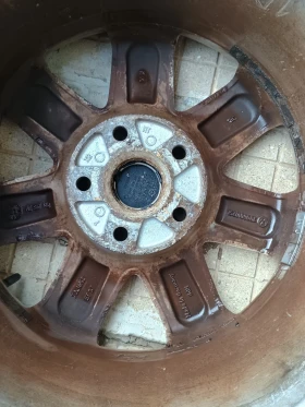 Гуми с джанти Hankook 205/55R16, снимка 9 - Гуми и джанти - 53385201