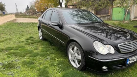 Mercedes-Benz C 320 W203, снимка 2