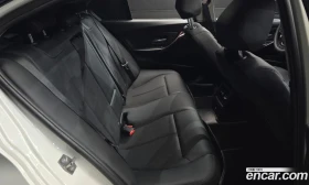 BMW 320 320d xDrive, снимка 11