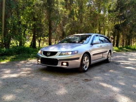 ������ Honda Accord