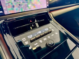 Porsche Panamera TURBO S E-HYBRID/ SPORT CHRONO/ CERAMIC / MATRIX / | Auto.bg — изображение 12