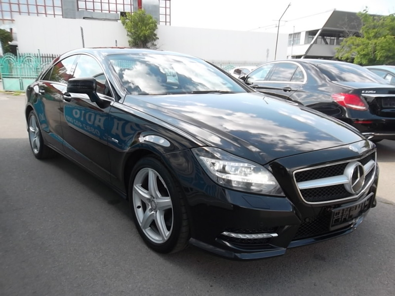 Mercedes-Benz CLS 350 AMG FULL OБДУХВАНЕ, НОВИ ВЕРИГИ, снимка 4 - Автомобили и джипове - 46557660