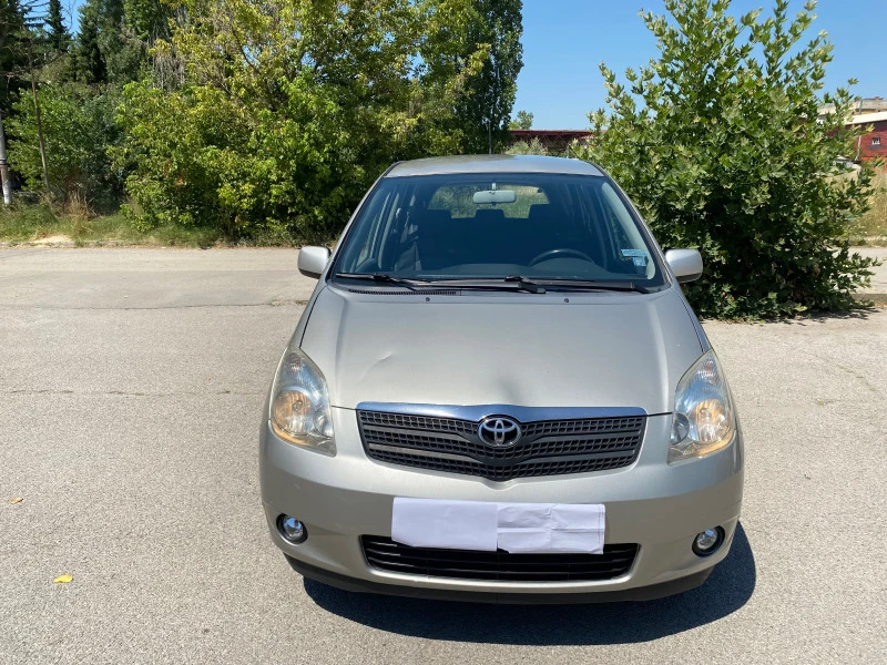 Toyota Corolla verso 1.8 VVT-i (135), снимка 2 - Автомобили и джипове - 47331151