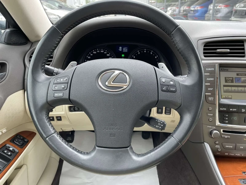 Lexus IS 250 Facelift/Luxury/Full, снимка 9 - Автомобили и джипове - 47185166