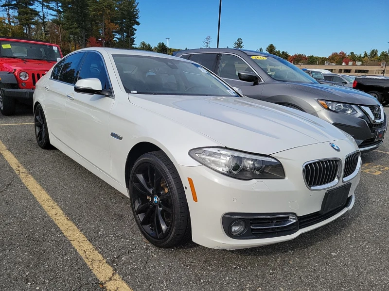 BMW 535 xDrive* LUXURY LINE* Harman Kardon* Heads-up* м.то, снимка 2 - Автомобили и джипове - 48140438