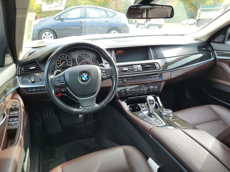 BMW 535 xDrive* LUXURY LINE* Harman Kardon* Heads-up* м.то, снимка 7 - Автомобили и джипове - 48140438