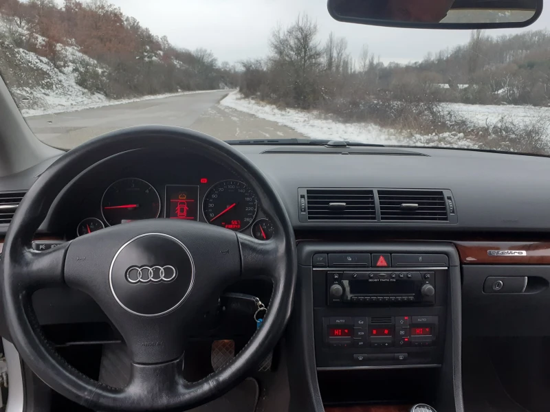 Audi A4  TDI Quattro, снимка 16 - Автомобили и джипове - 52714358