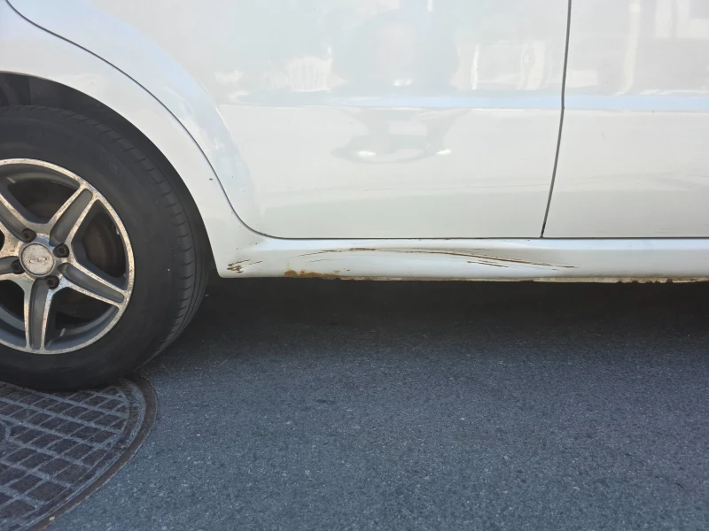 Chevrolet Aveo 1.4 газ, снимка 7 - Автомобили и джипове - 52052341