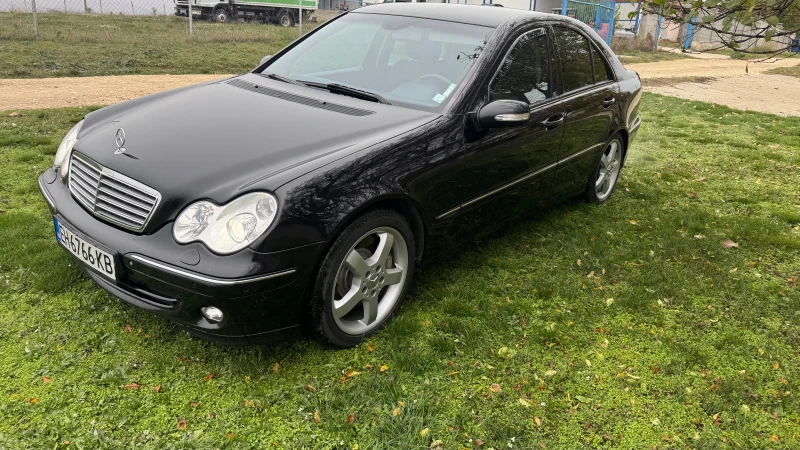 Mercedes-Benz C 320 W203, снимка 4 - Автомобили и джипове - 52432203
