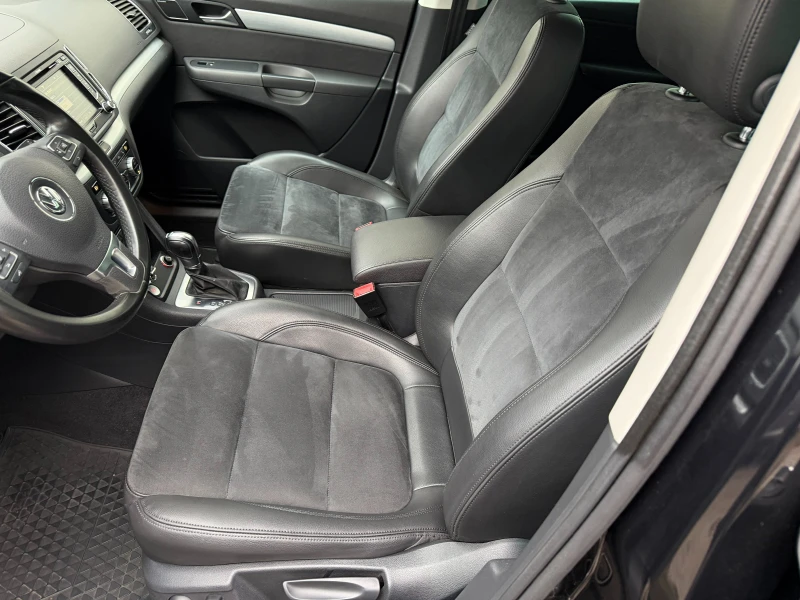 VW Sharan 2.0TDI* DSG* 170к.с* СЕРВИЗНА КНИЖКА С ПЪЛНА ИСТОР, снимка 7 - Автомобили и джипове - 52672750