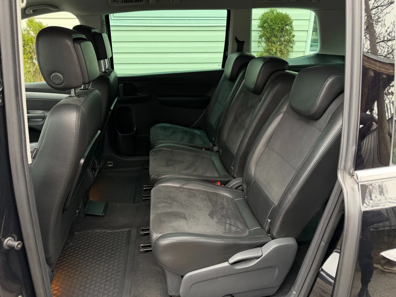 VW Sharan 2.0TDI* DSG* 170к.с* СЕРВИЗНА КНИЖКА С ПЪЛНА ИСТОР, снимка 8 - Автомобили и джипове - 52672750