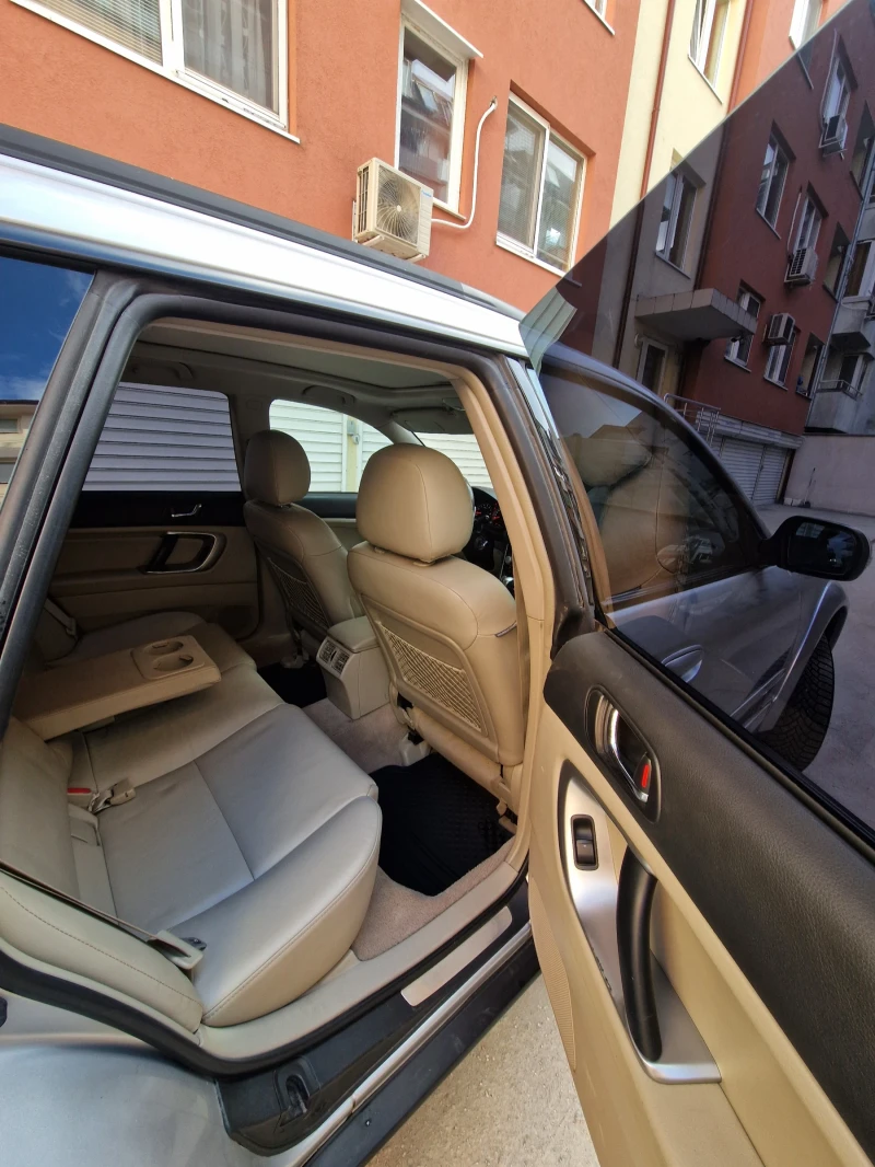 Subaru Outback, снимка 11 - Автомобили и джипове - 52955787