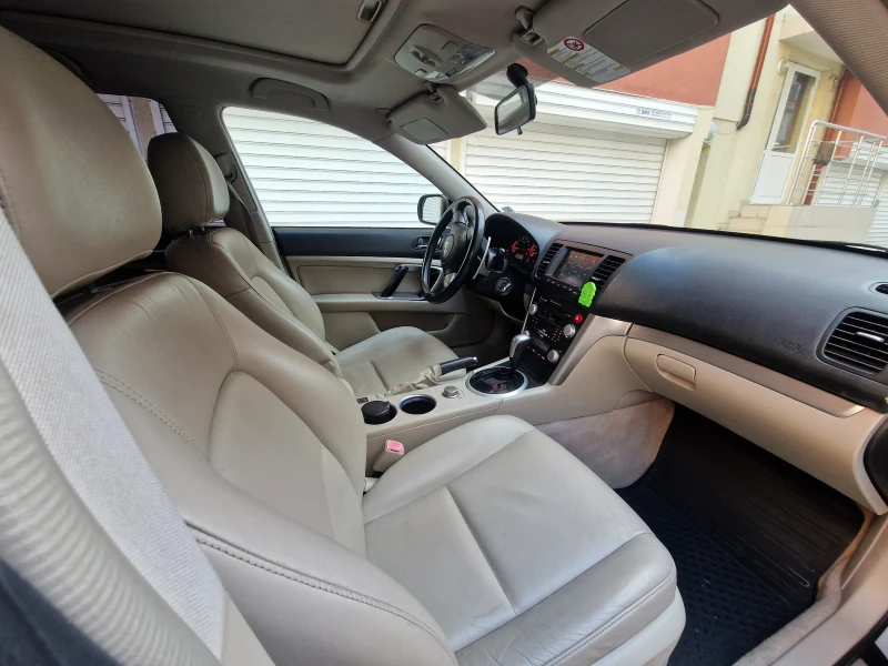 Subaru Outback, снимка 12 - Автомобили и джипове - 52955787