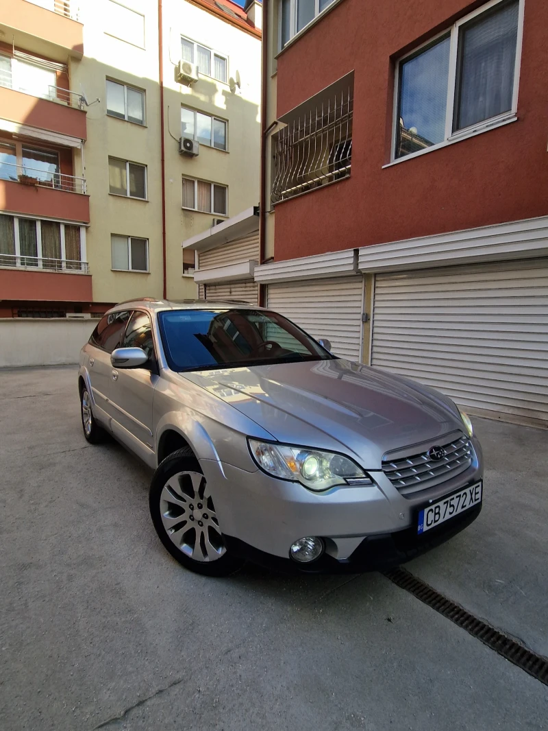 Subaru Outback, снимка 2 - Автомобили и джипове - 52955787