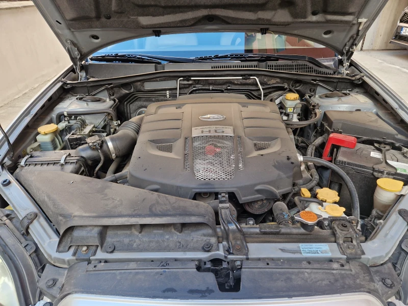 Subaru Outback, снимка 16 - Автомобили и джипове - 52955787