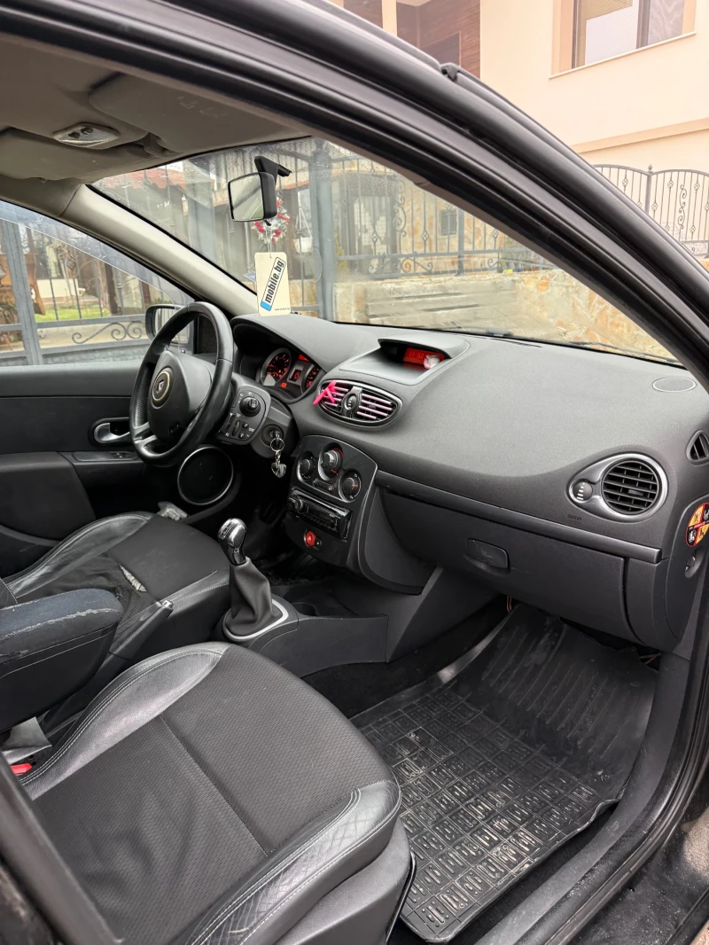 Renault Clio 1.5DCI-90к.с-Темпомат!Кожа!, снимка 8 - Автомобили и джипове - 53136108