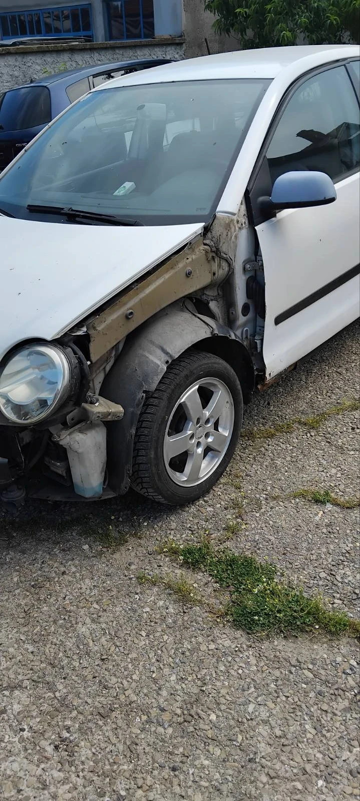 VW Polo 1.9 sdi, снимка 6 - Автомобили и джипове - 54886655