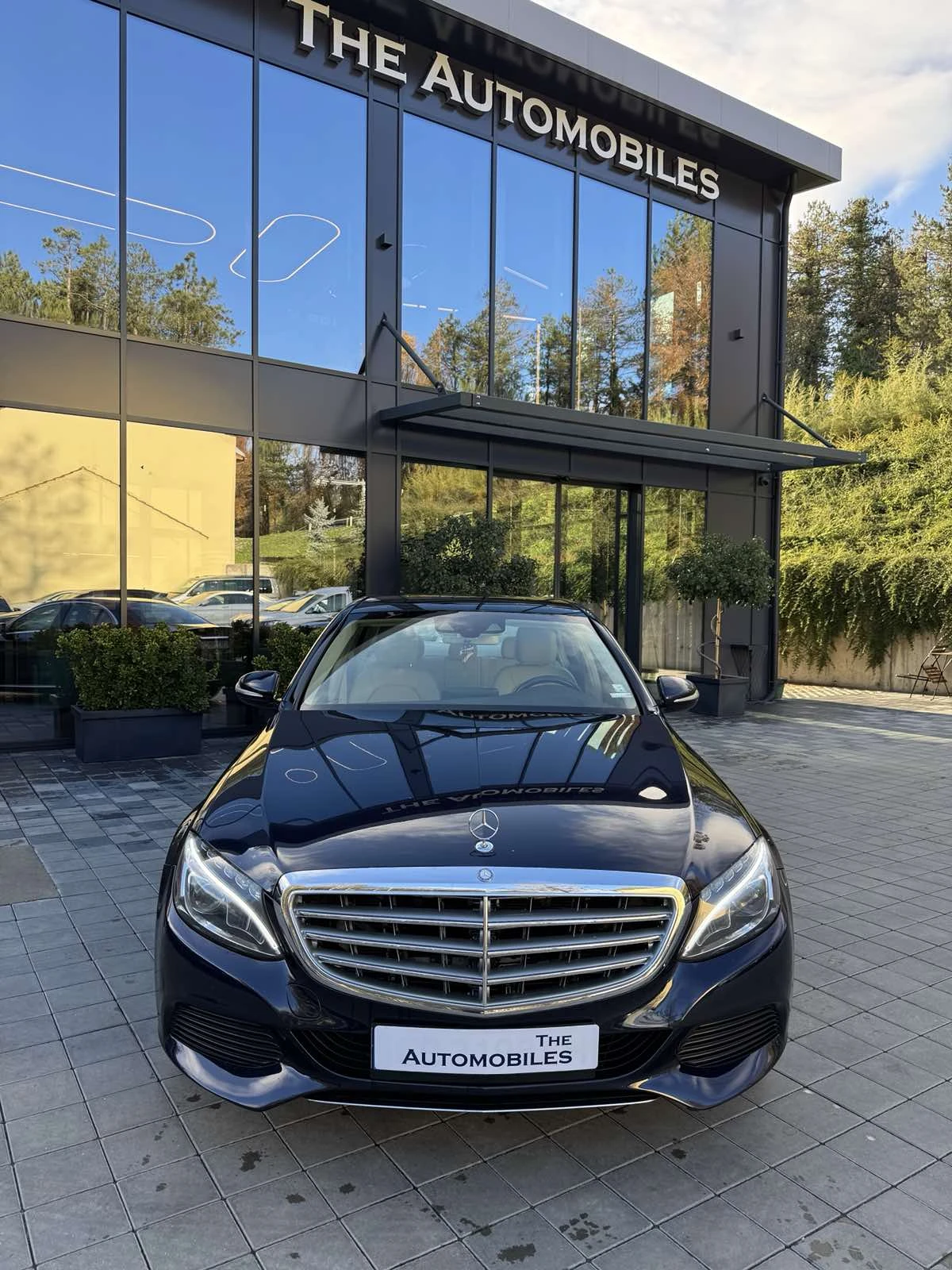 Mercedes-Benz C 300 4 Matic, снимка 1