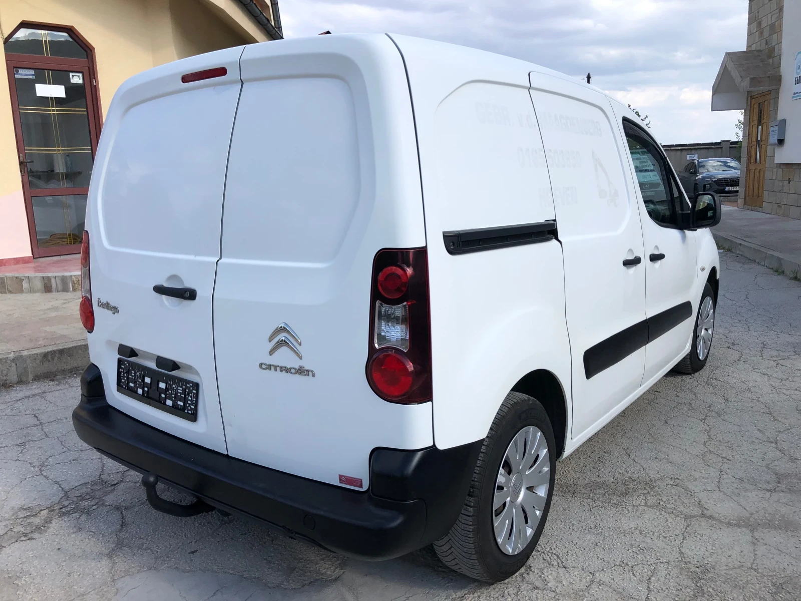 Citroen Berlingo 1.6HDI FACE 3-МЕСТЕН - изображение 6