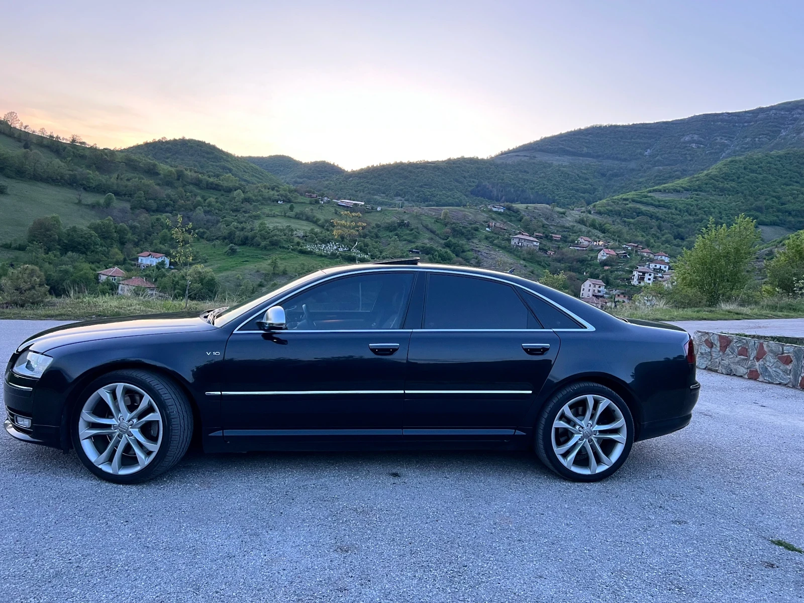 Audi S8 5.2 fsi - изображение 2