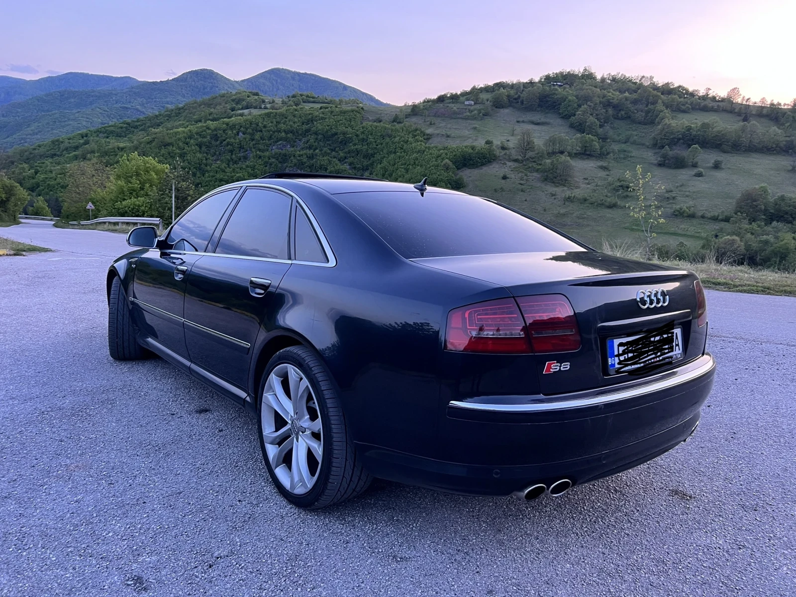 Audi S8 5.2 fsi - изображение 3