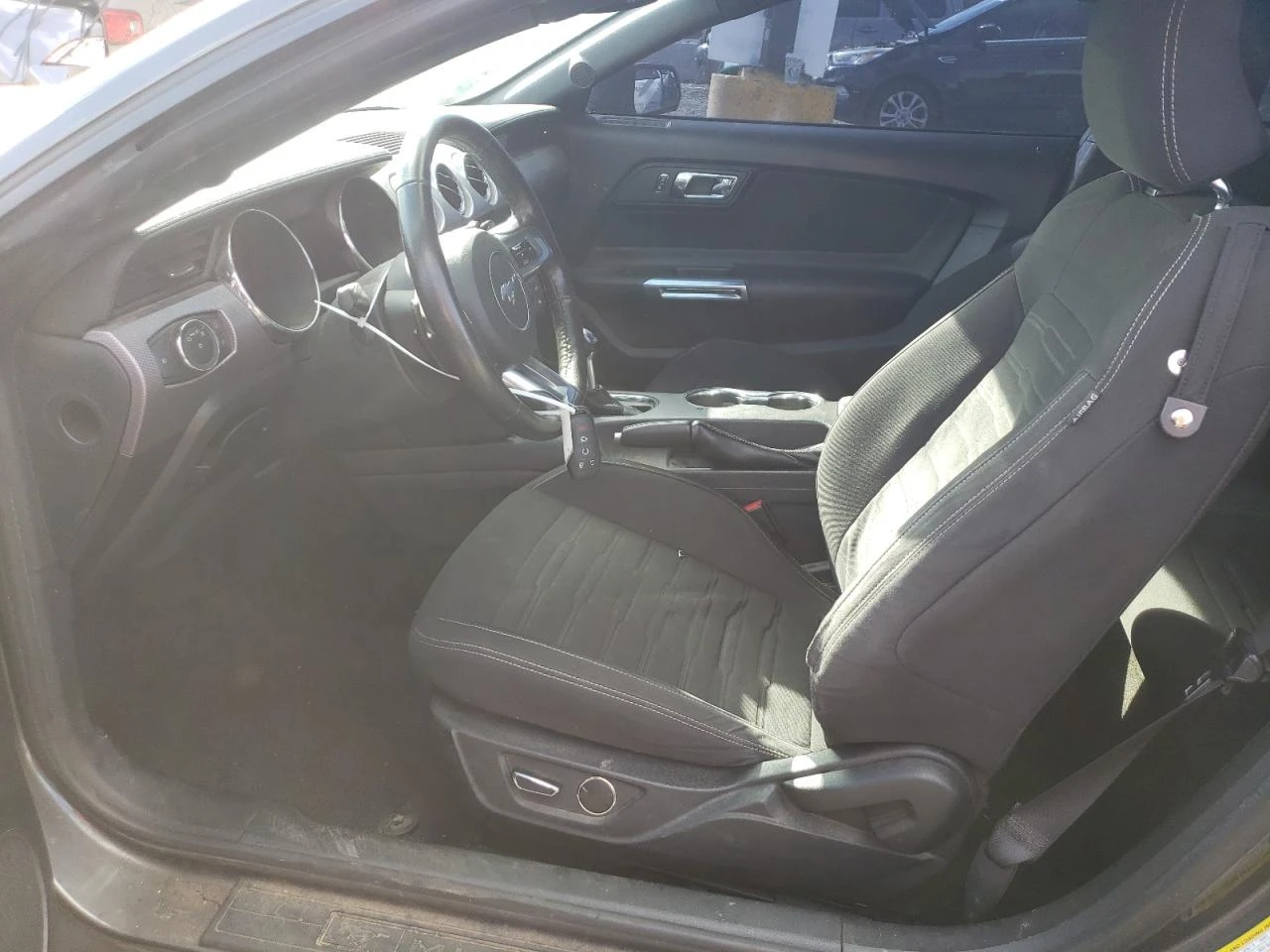 Ford Mustang 2.3* ECO* BOOST* ПОДГРЕВ* КАМЕРА* КЕЙЛЕС - изображение 8