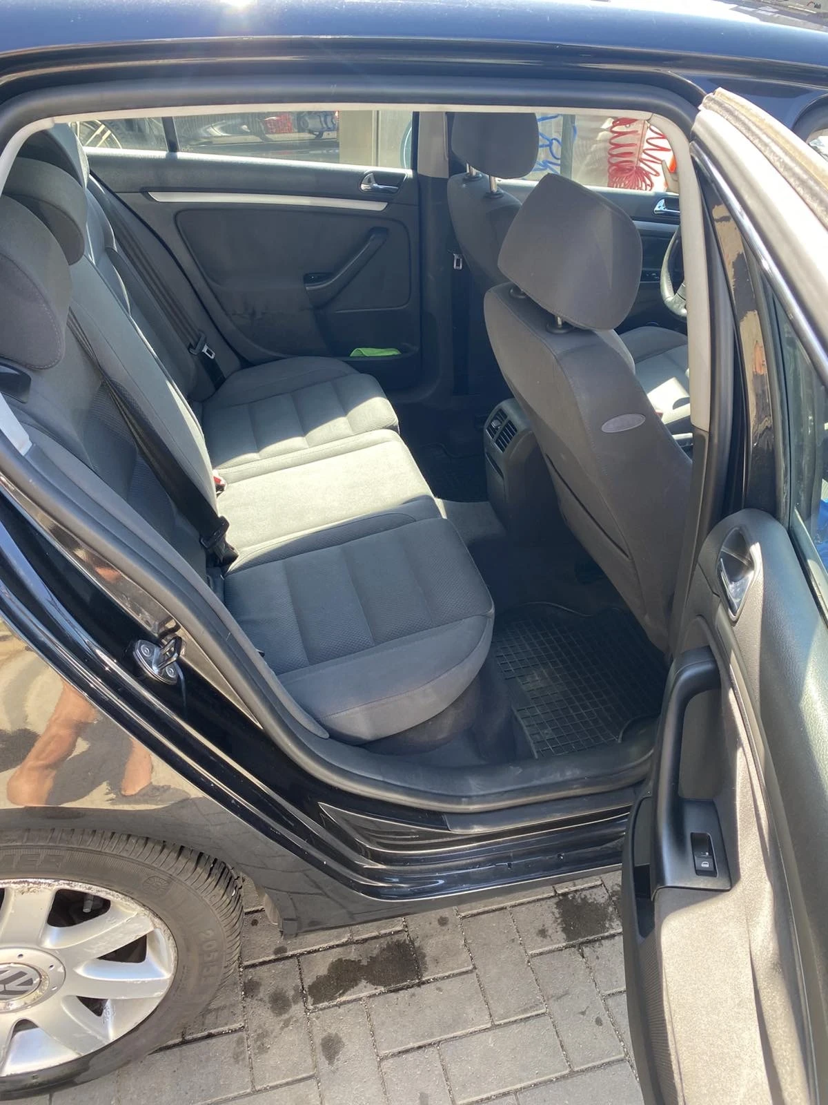VW Golf  - изображение 9