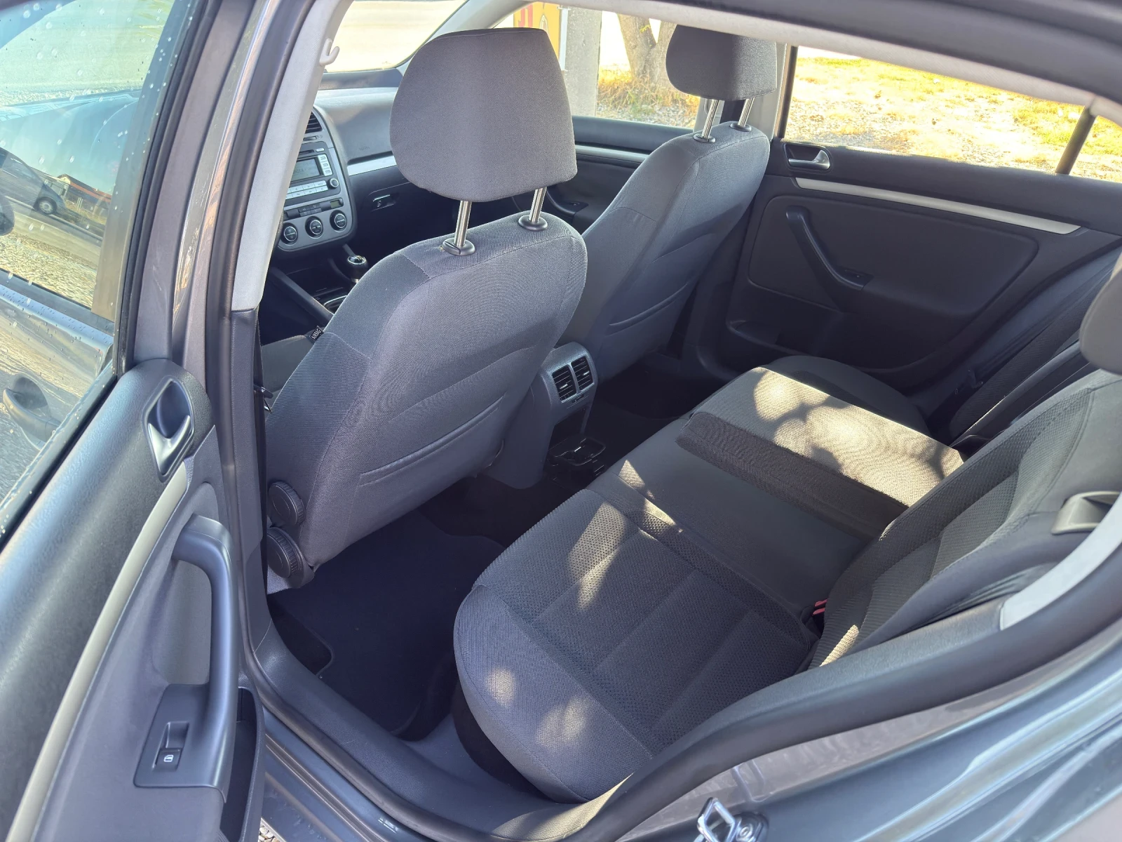 VW Golf 1.9 TDI 105 - изображение 8
