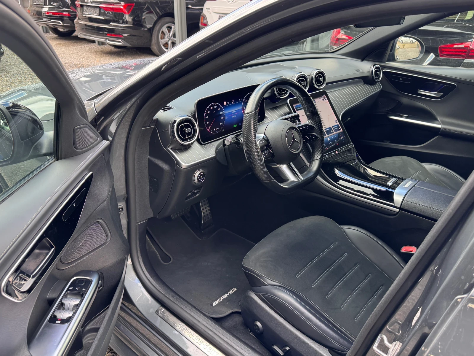 Mercedes-Benz C 220 d AMG* Night* EQ BOOST Mild Hybrid - изображение 9