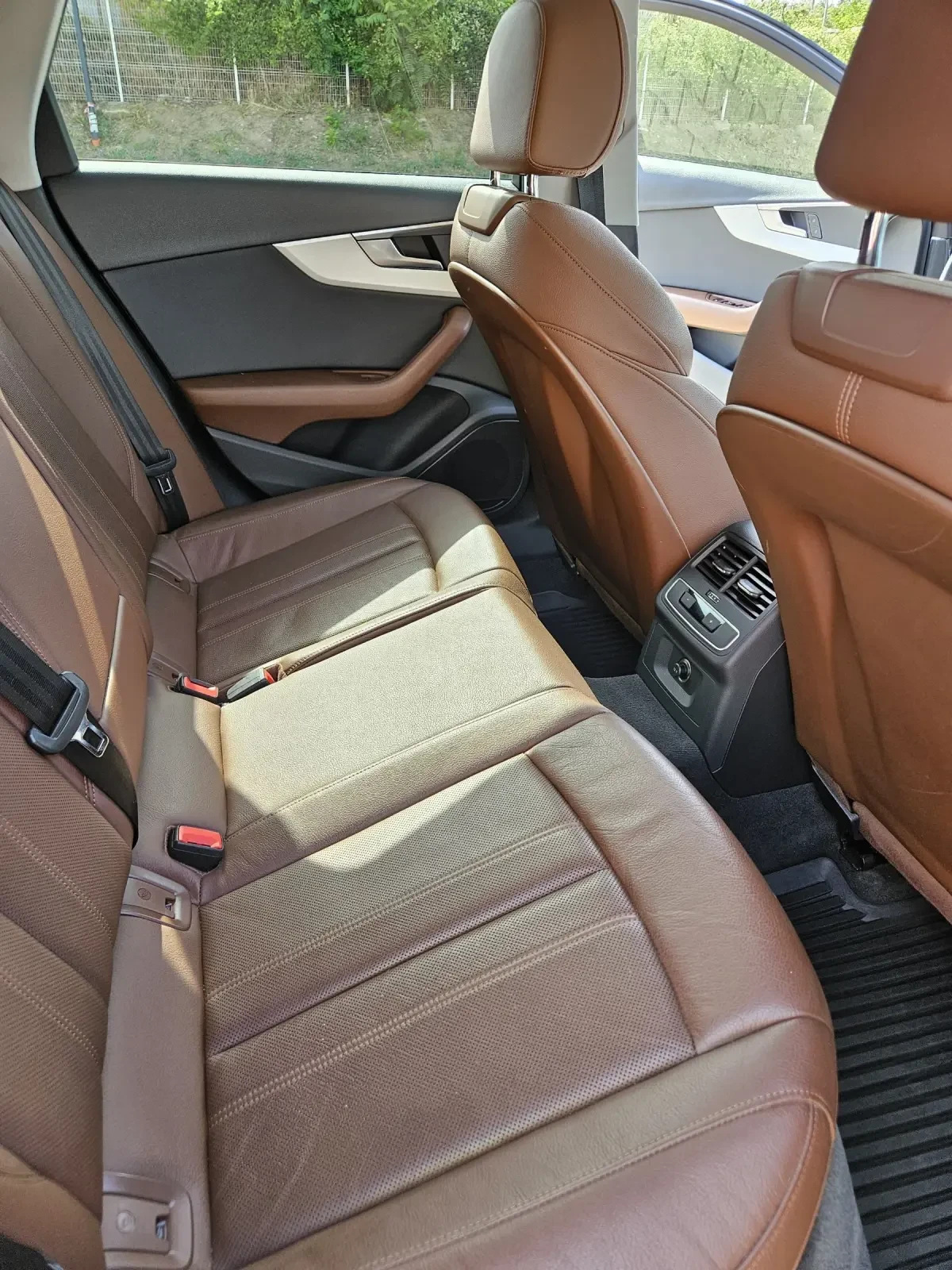 Audi A4 Allroad 3.0 - изображение 8