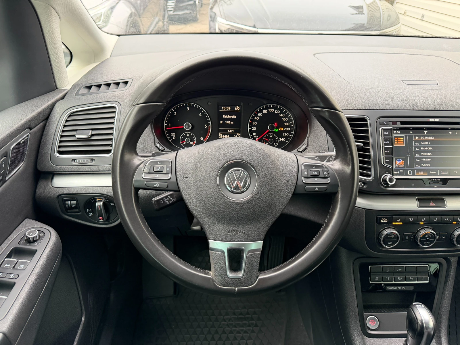 VW Sharan 2.0TDI* DSG* 170к.с* СЕРВИЗНА КНИЖКА С ПЪЛНА ИСТОР - изображение 10