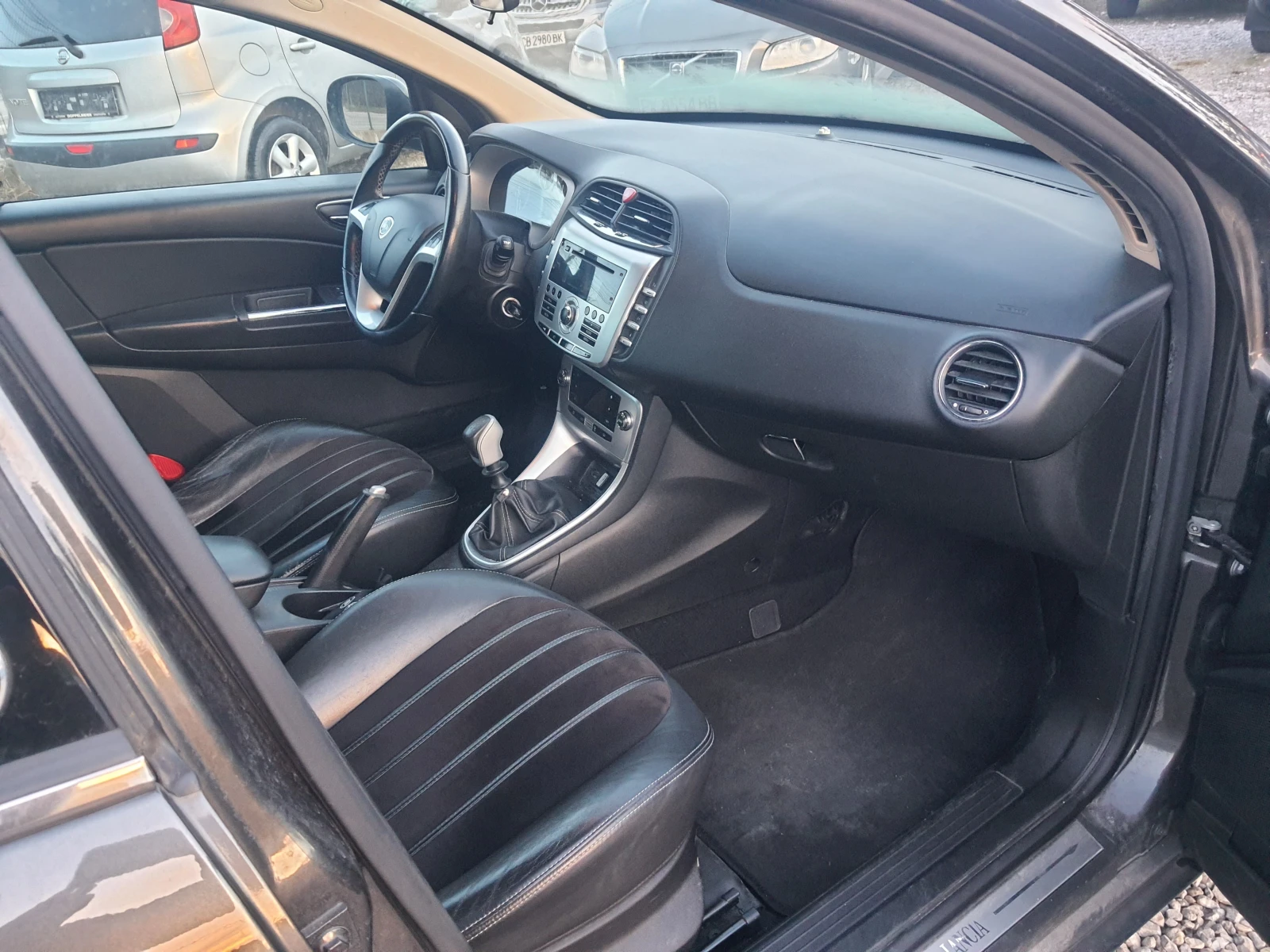 Lancia Delta 1.4LPG  | Mobile.bg � ����������� 11