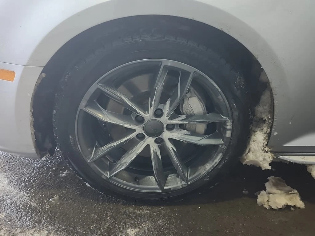 Audi A4 * PROGRESSIV * Memory* Heated Seats* Pano - изображение 6