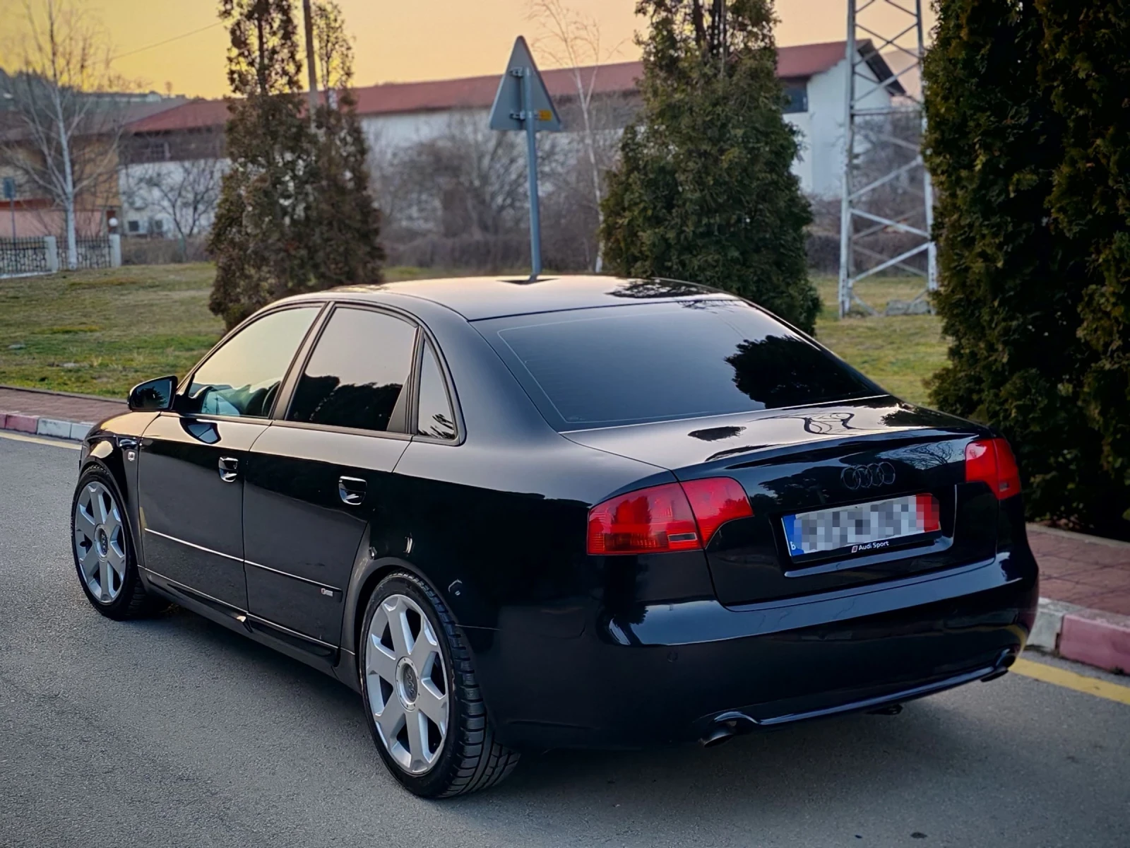 Audi A4 3.0TDI(233)* QUATTRO* EXCLUSIVE* FACELIFT*  | Mobile.bg � ����������� 4