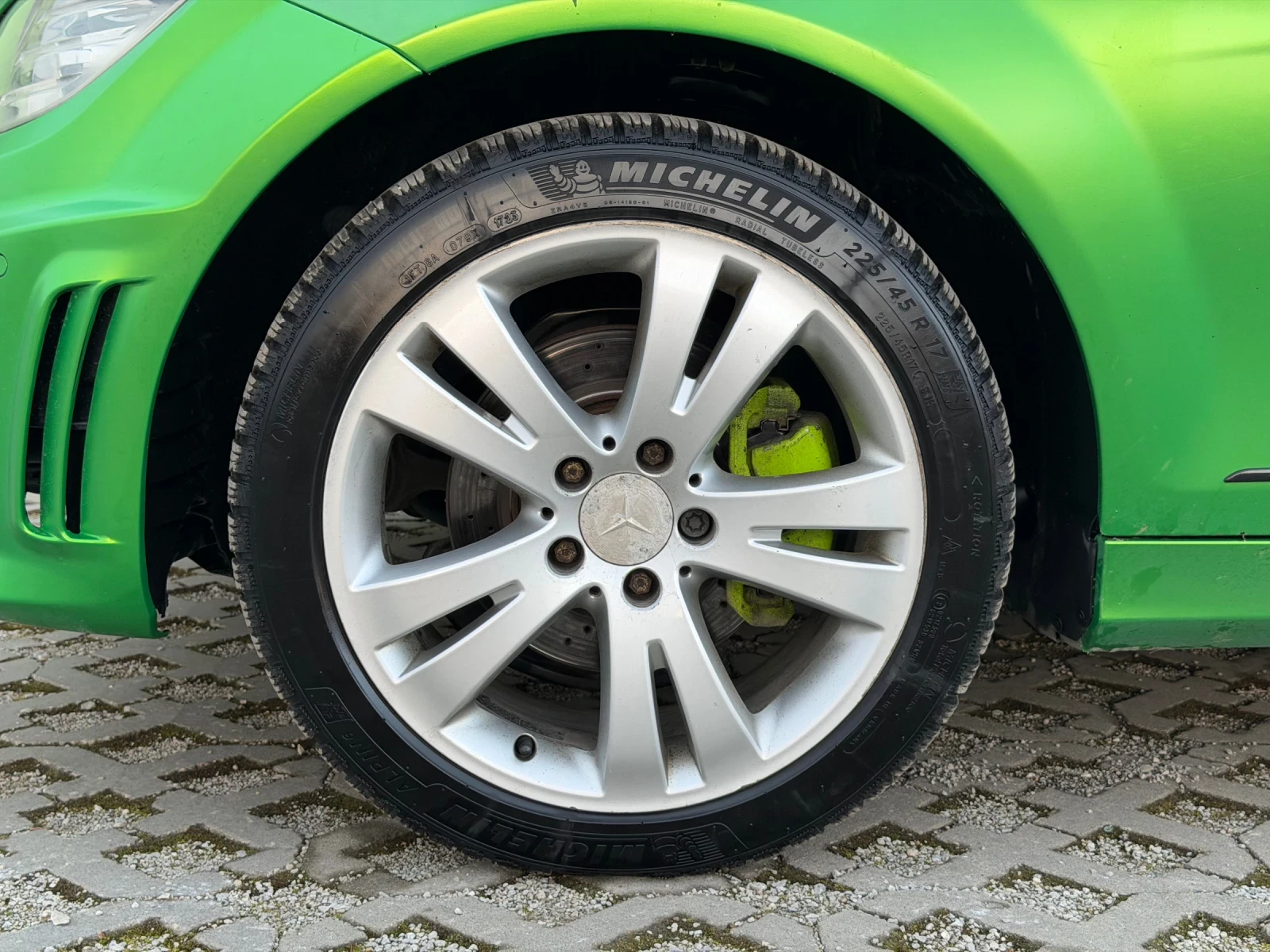 Mercedes-Benz C 220, снимка 10 - Автомобили и джипове - 53769376