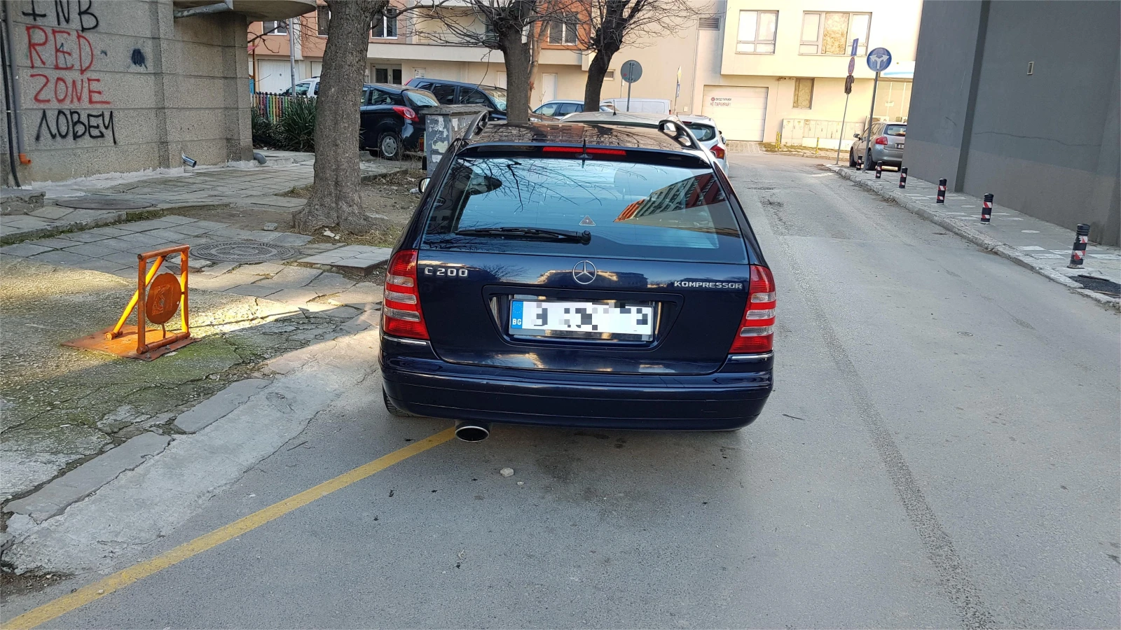 Mercedes-Benz C 200 kompressor sport, снимка 5 - Автомобили и джипове - 53889393