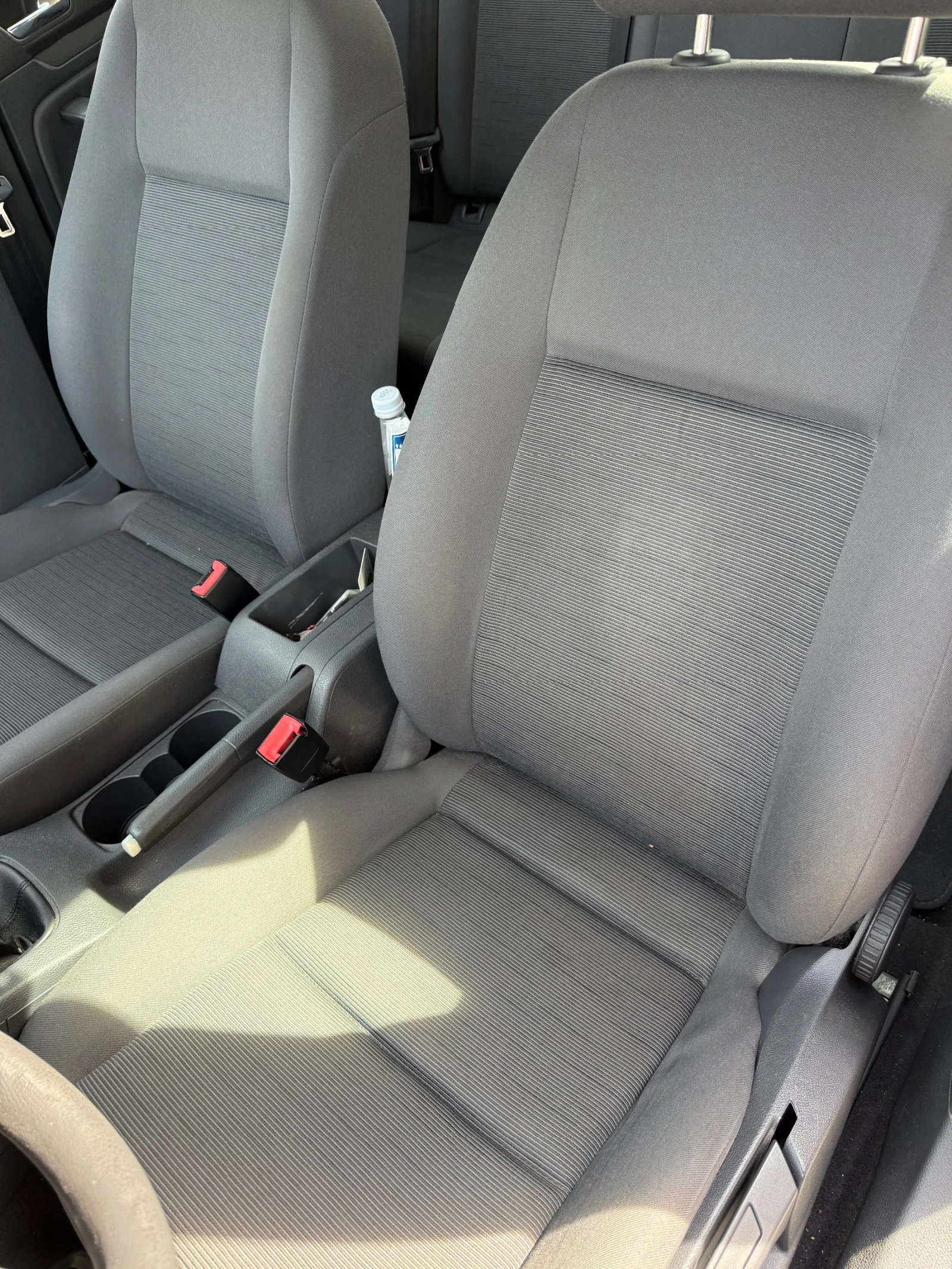 VW Golf 1.9 TDI 105hp, снимка 7 - Автомобили и джипове - 53987028