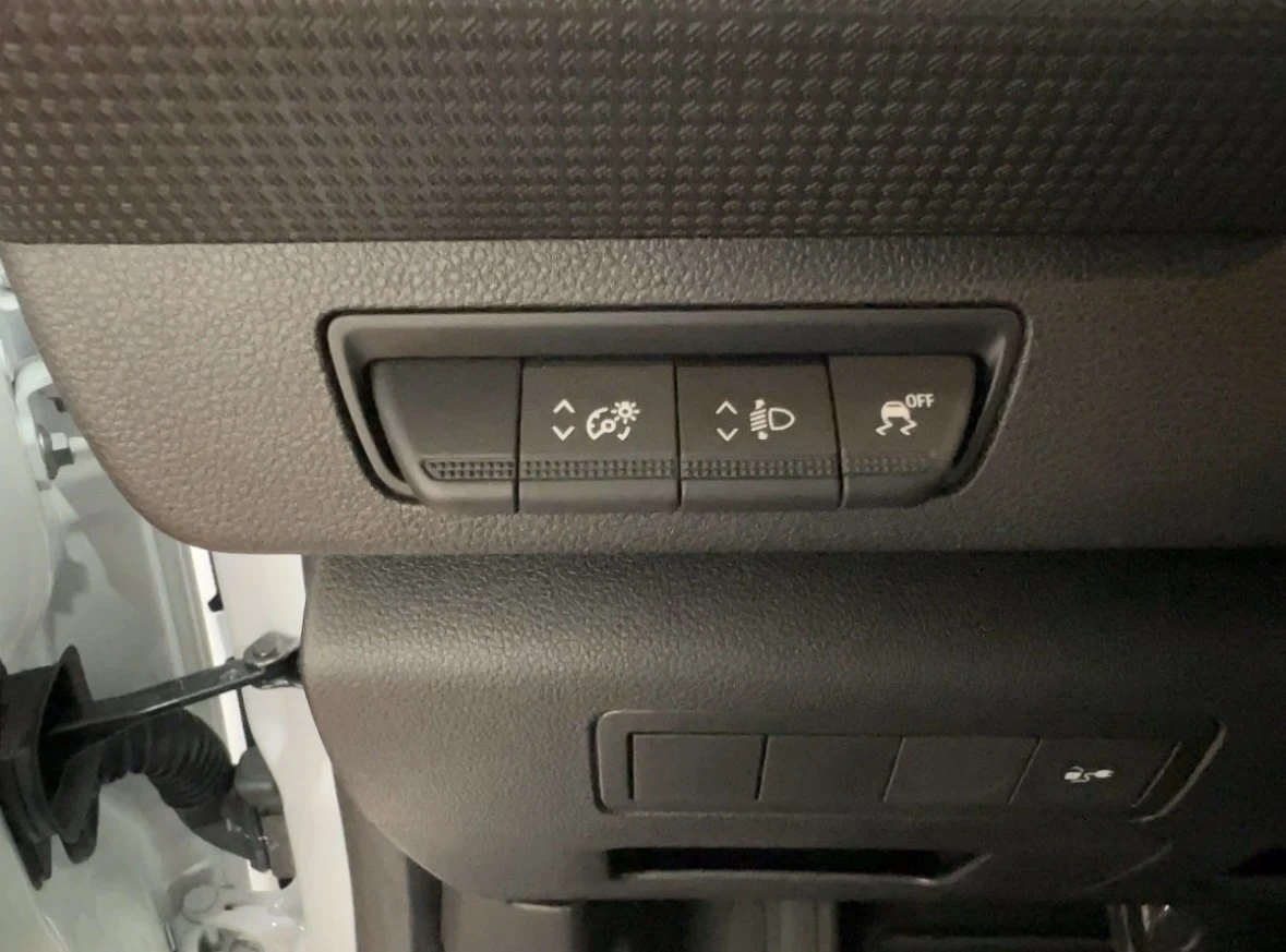 Renault Kangoo E-Tech* Камера* APP* FULL, снимка 11 - Автомобили и джипове - 54501097