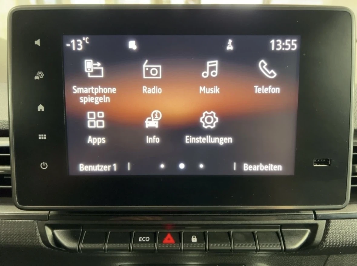 Renault Kangoo E-Tech* Камера* APP* FULL, снимка 7 - Автомобили и джипове - 54501097