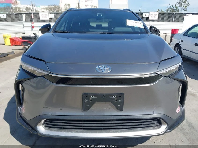 Toyota bZ4X Limited | Mobile.bg � ����������� 12