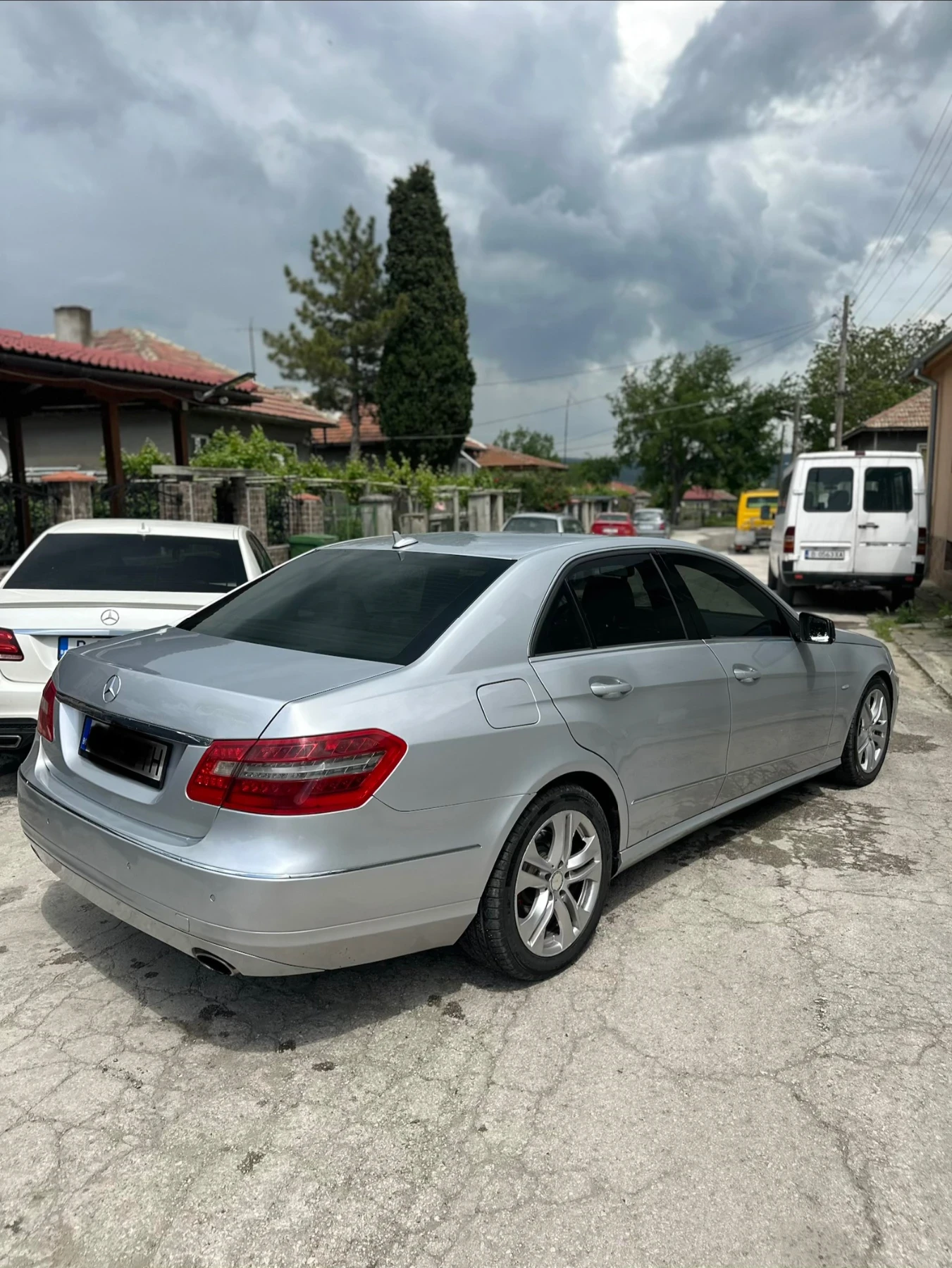 Mercedes-Benz E 350 E350, снимка 4 - Автомобили и джипове - 54859999