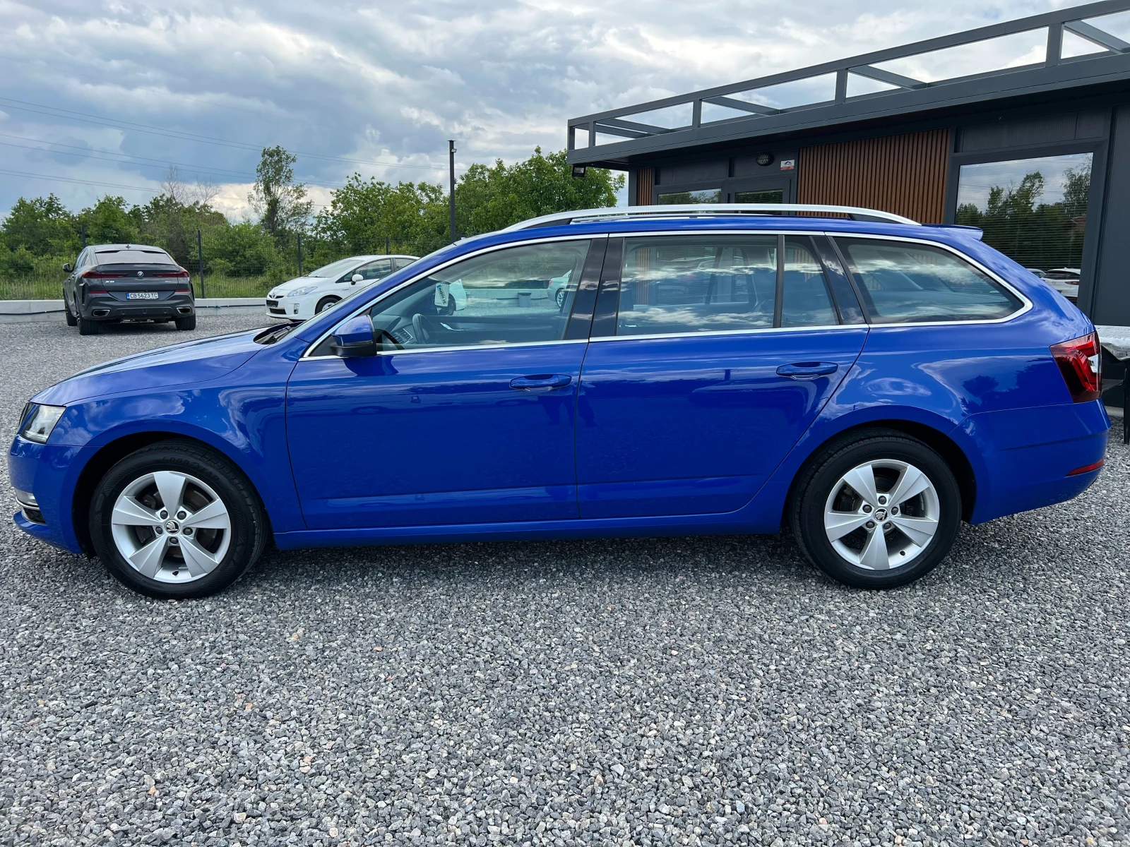 Skoda Octavia 2.0TDI TMBJJ9NE0L0123893/183987км./ТОП СЪСТОЯНИЕ/, снимка 2 - Автомобили и джипове - 54638006