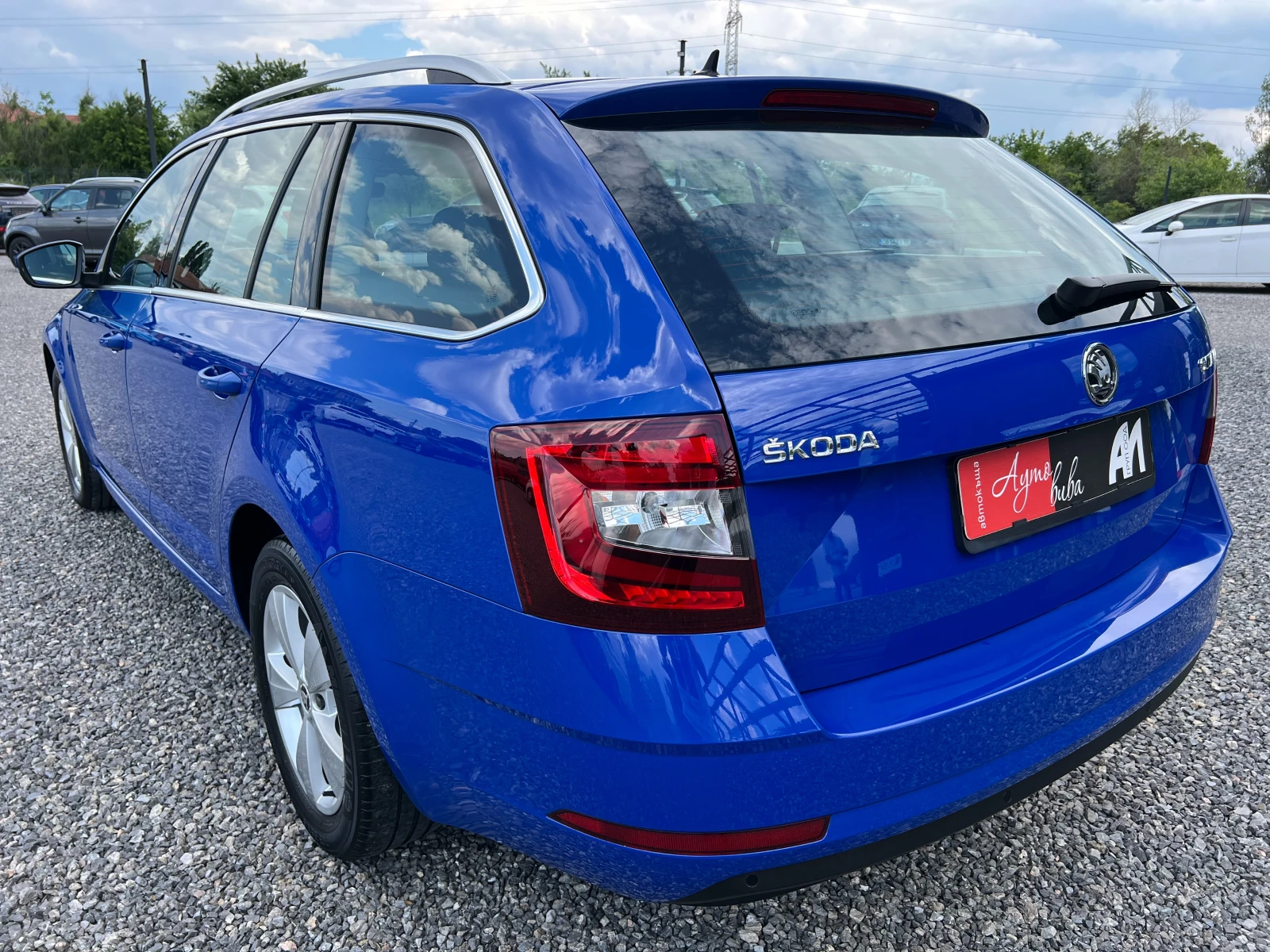 Skoda Octavia 2.0TDI TMBJJ9NE0L0123893/183987км./ТОП СЪСТОЯНИЕ/, снимка 3 - Автомобили и джипове - 54638006
