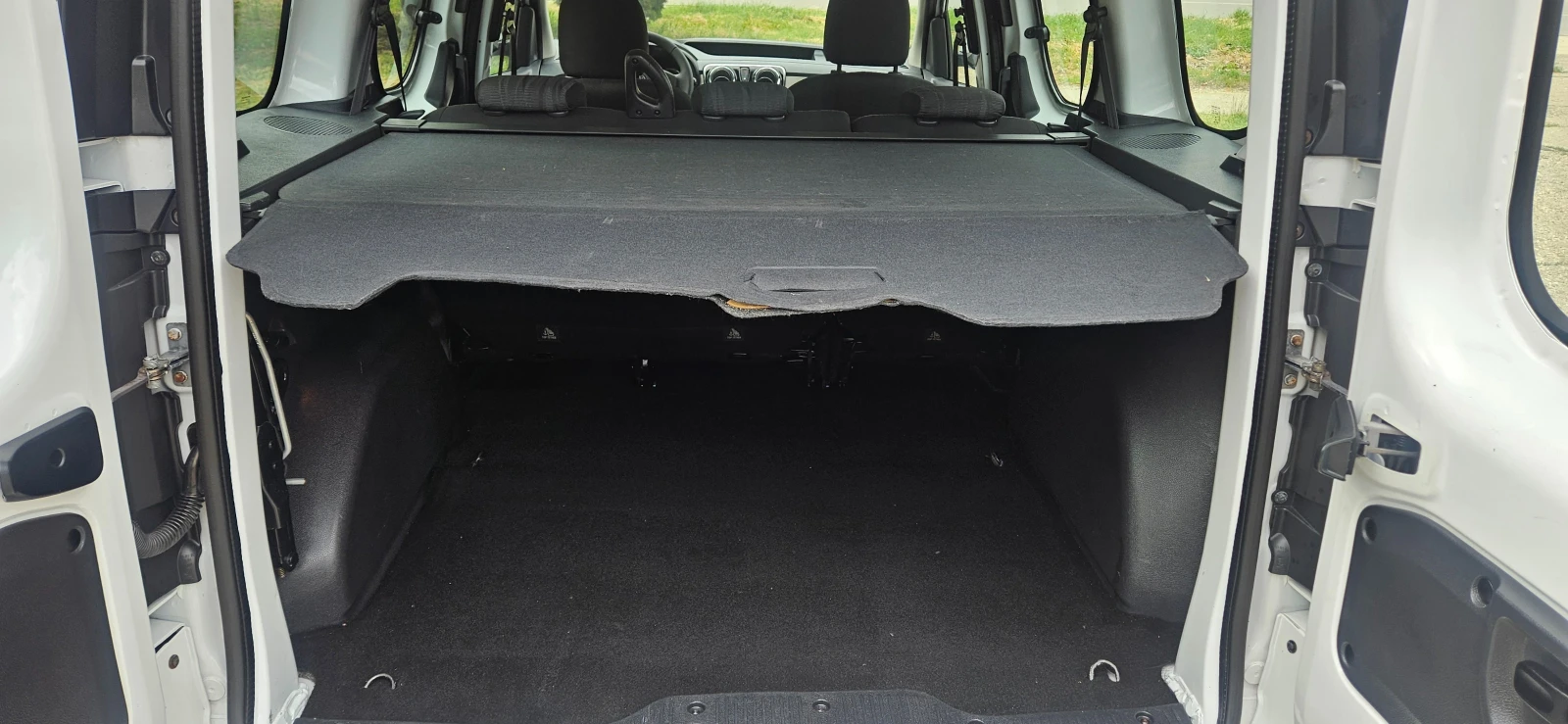 Dacia Dokker 1.5DCI, снимка 5 - Автомобили и джипове - 54916259