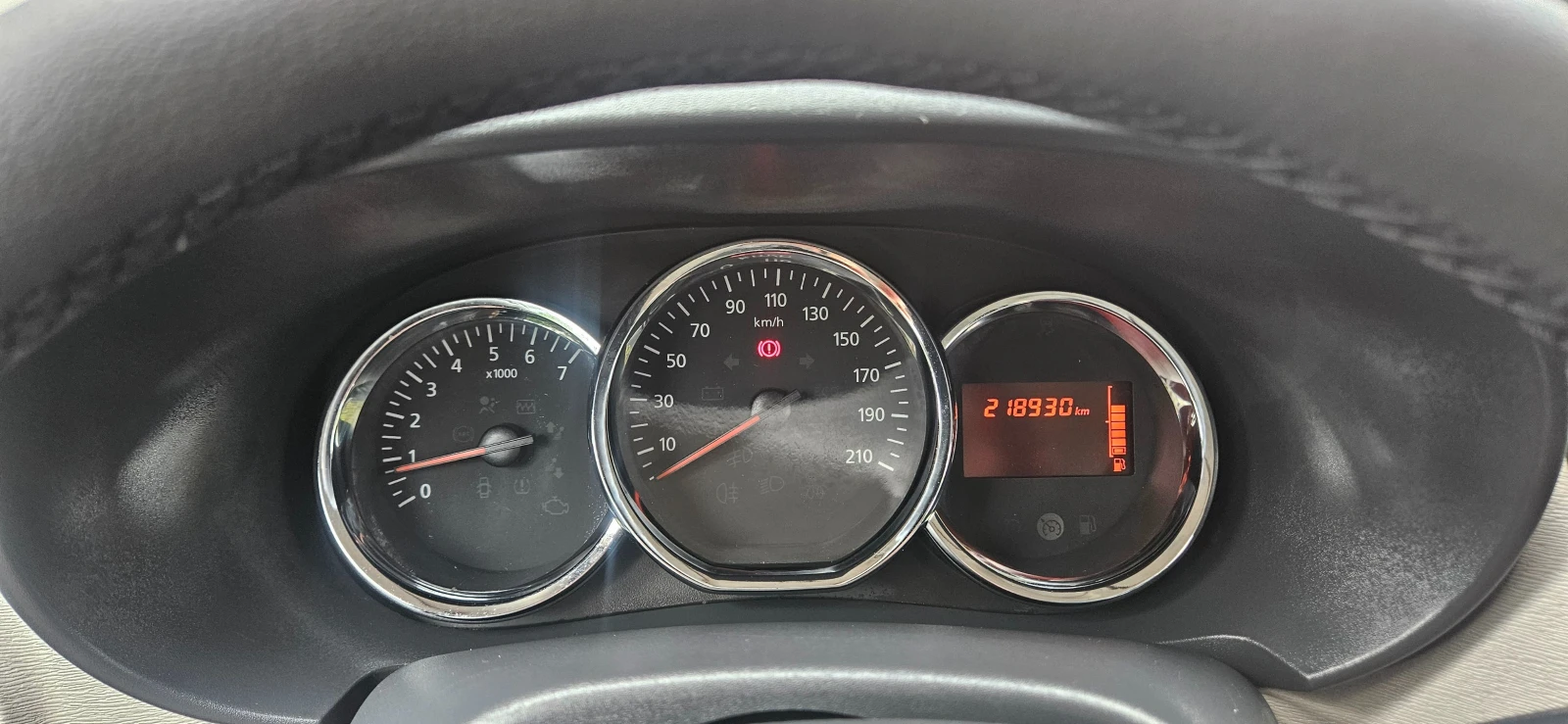 Dacia Dokker 1.5DCI, снимка 11 - Автомобили и джипове - 54916259