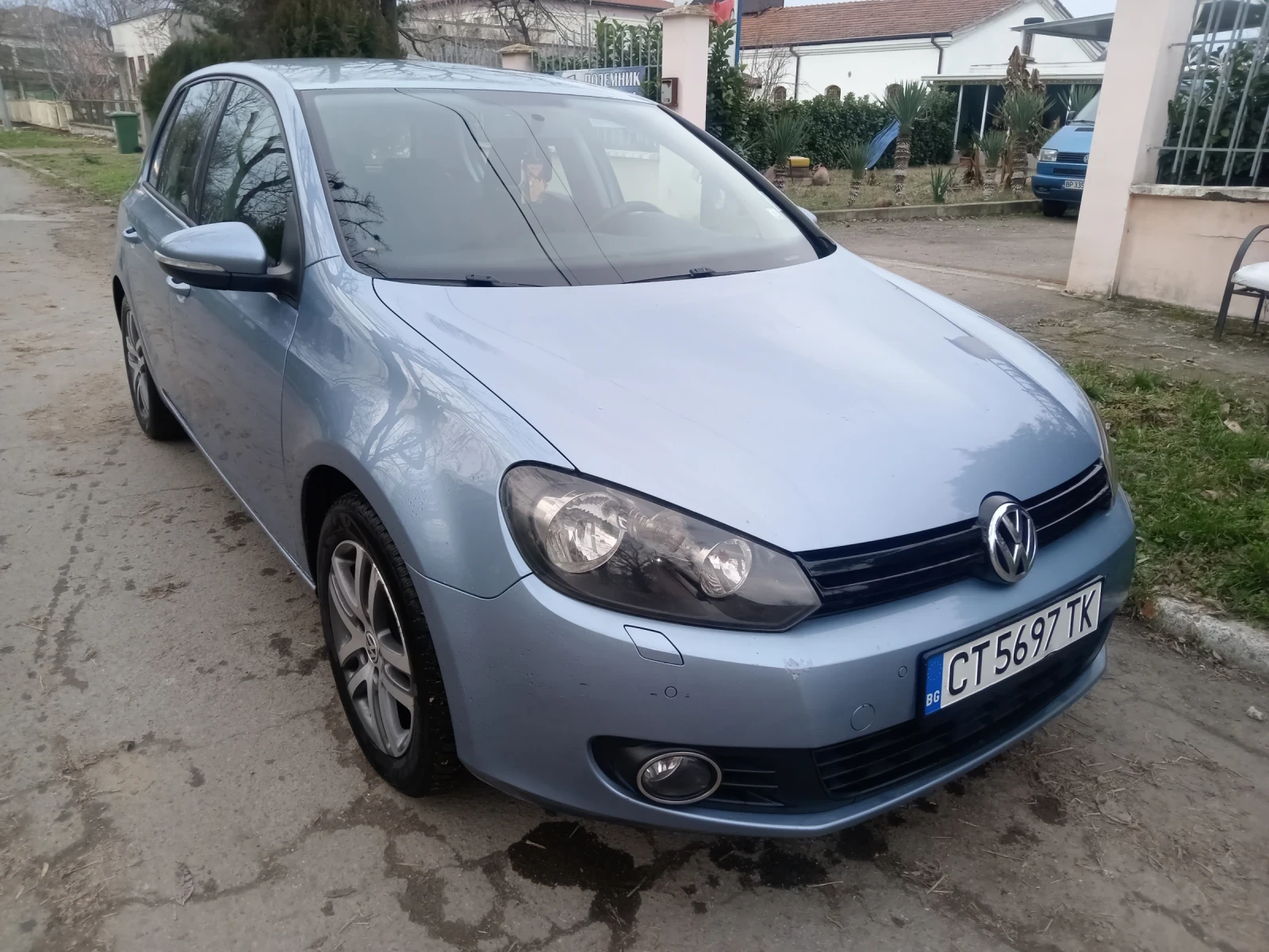 VW Golf 1. 6 TDI, снимка 7 - Автомобили и джипове - 55053301