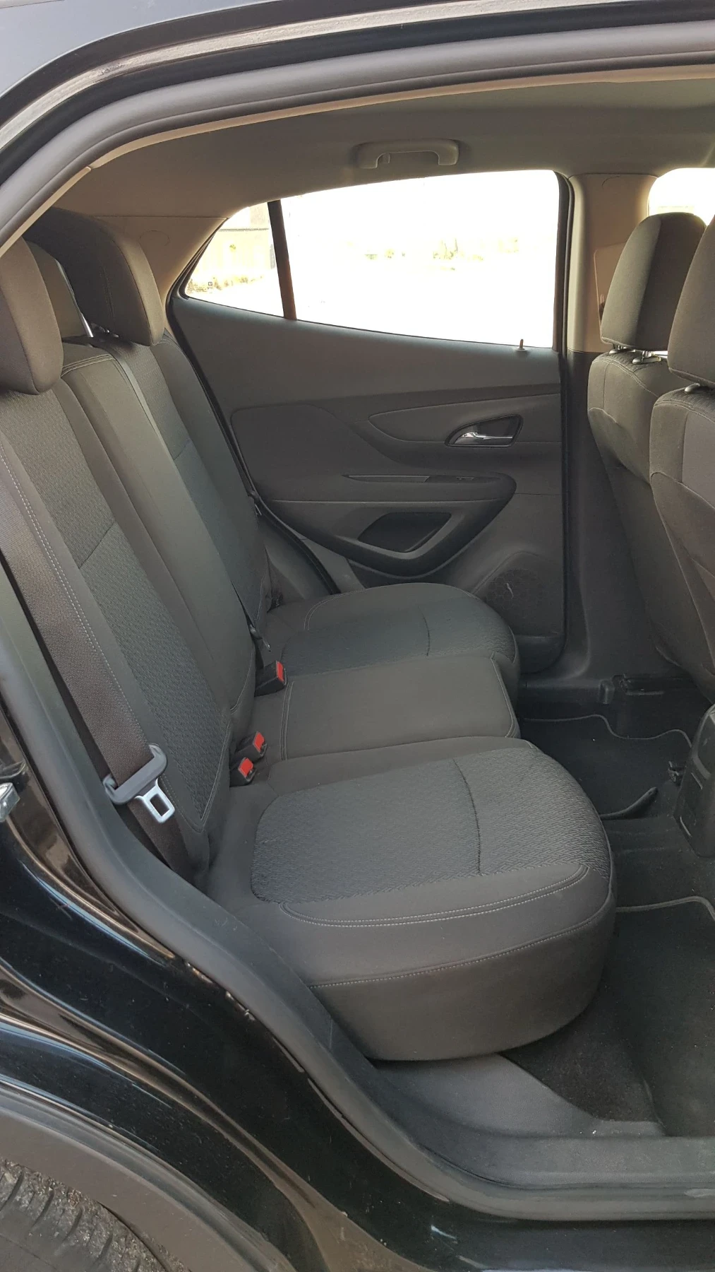 Opel Mokka 1.4Turbo, снимка 16 - Автомобили и джипове - 55948233