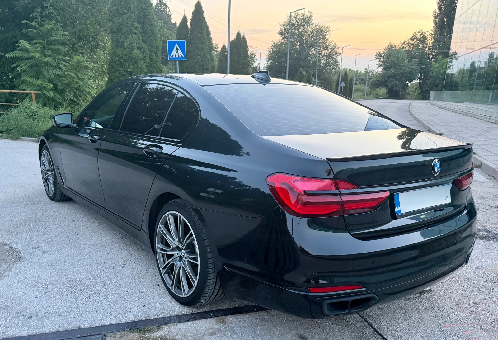 BMW 740 D xDrive, снимка 6 - Автомобили и джипове - 55839469
